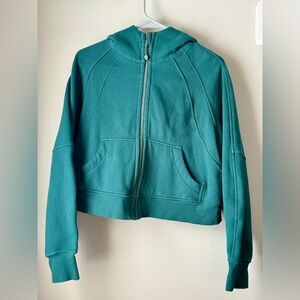 Lululemon Scuba Oversized cropped Full-Zip Hoodie size XS/S